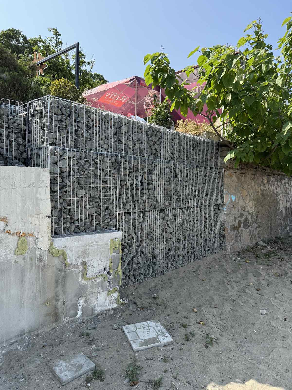 Габиони саксия  гр Бургас